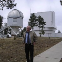 Bruce Gillespe gives Skyscrapers members of personal tour of Apache Point Observatory