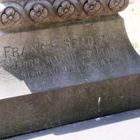 Frank Seagrave's tombstone