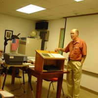 Dr. Robert Wilson