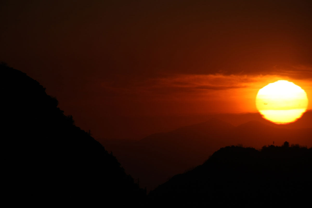 Flying away from the Transit of Venus