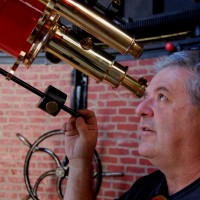 Al Hall observes Venus at AstroAssembly 2010